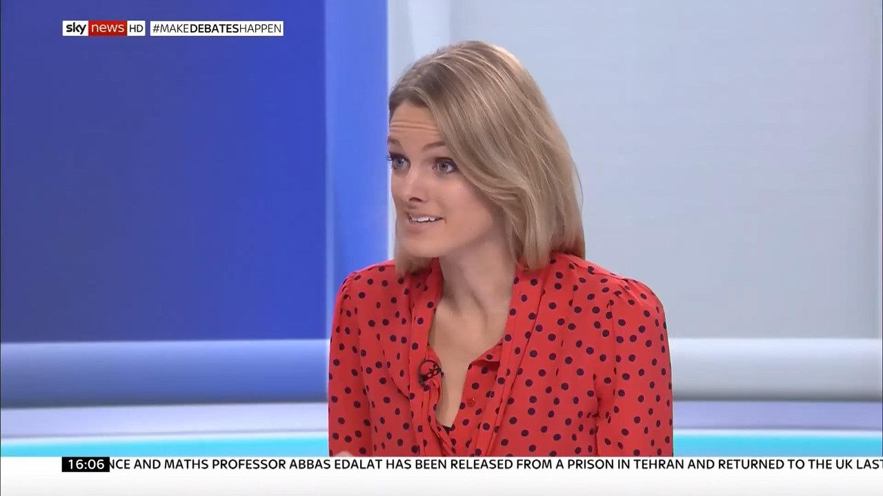 Ali Fortescue 251218.mp4_snapshot_00.19_[2018.12.25_18.41.06]