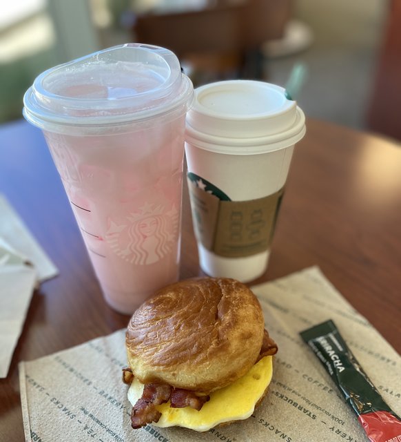 [Image: 05-E4236-E-BF5-A-402-D-A672-E377-CED953-B3.jpg]