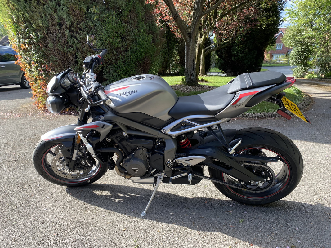 EEDA2EEC-8DA3-4533-84E0-CC5A0DE8FD02