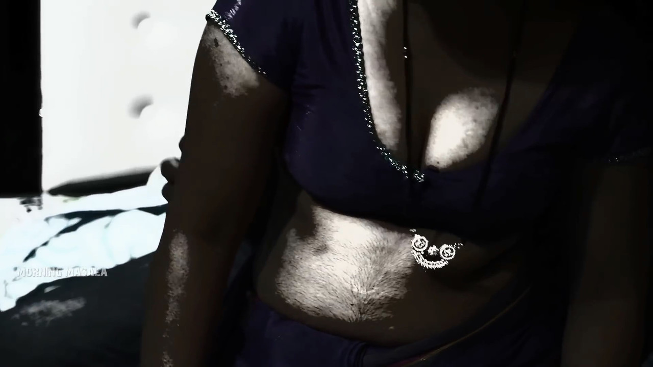 Anjali Aunty Romance With Doctor - YouTube.mp4_snapshot_05.27_[2021.10.12_13.27.58]