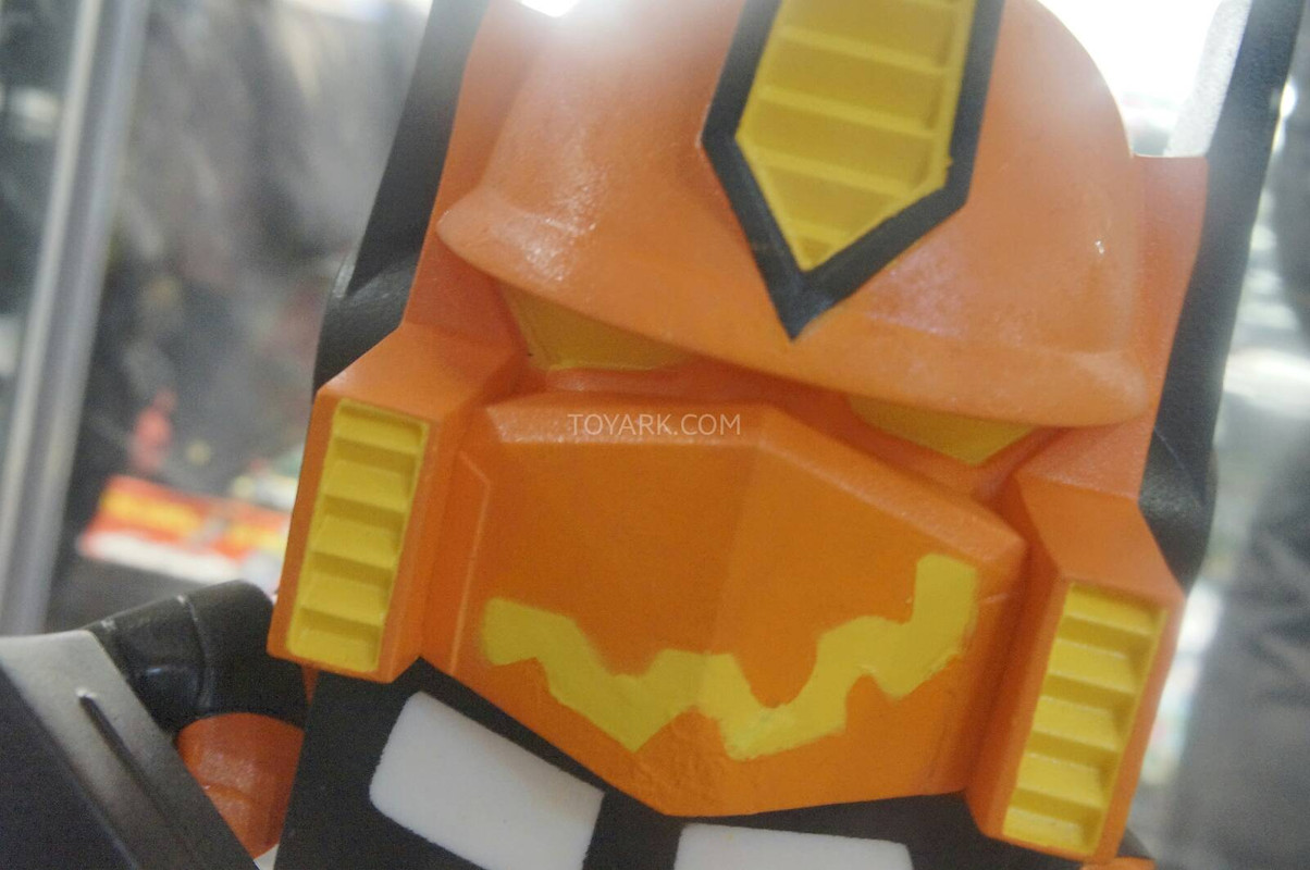 Transformers-Art-Show-033_1392517172