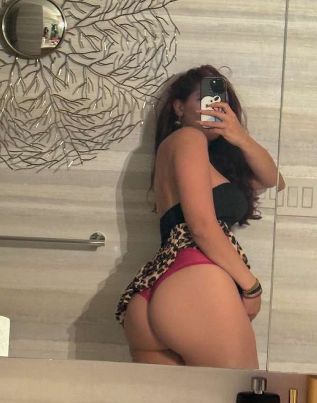 Diva Flawlss Olnyfans Hot Boobs Striping Sexy Pussy Rubbing 10Videos+Pics 3 IMG-3.jpg
