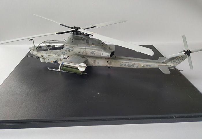 AH-1Z Viper, Kitty Hawk, 1/48 IMG-20200626-091211