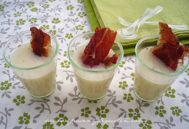 Chupito de Crema de melón con crujiente de Jamón Crema-de-mel-n-con-crujiente-de-Jam-n