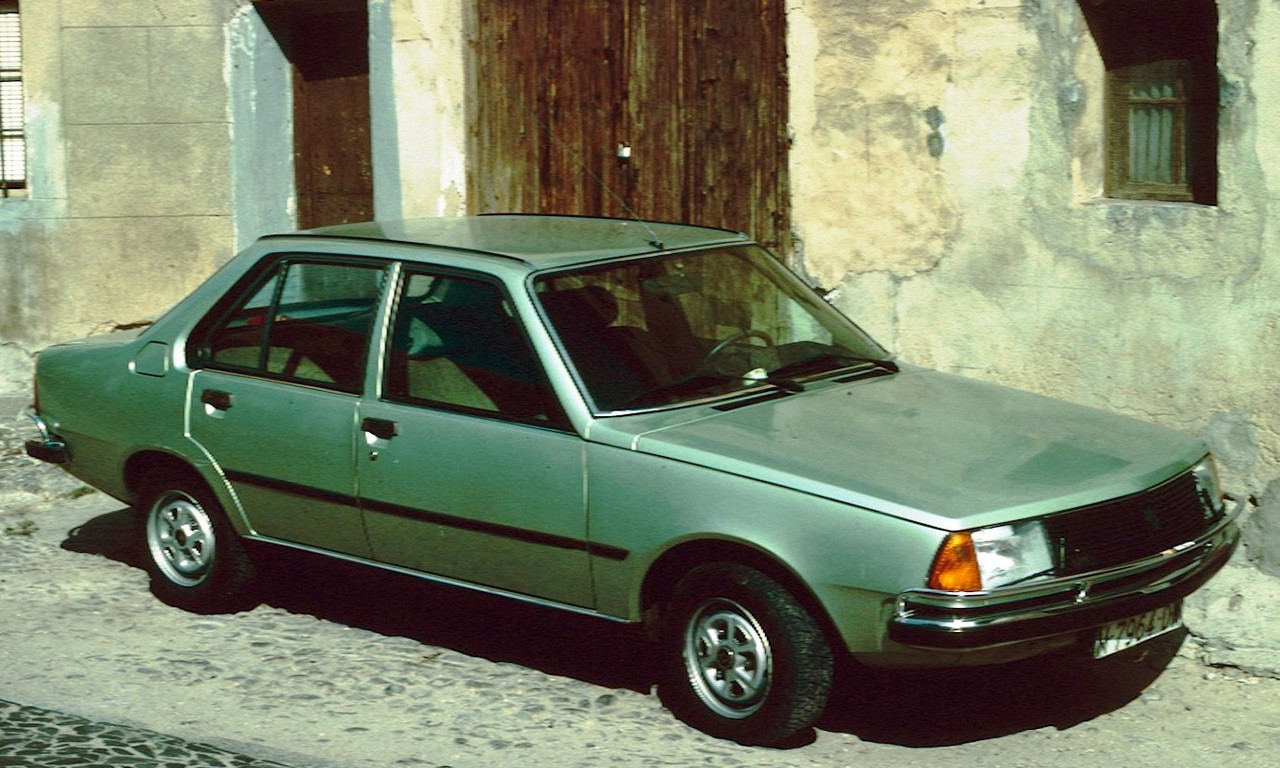 Renault_18_(vert)_en_Espagne