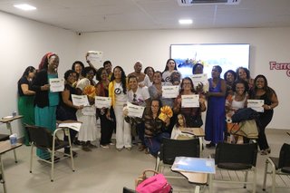 Equipe em treinamento corporativo