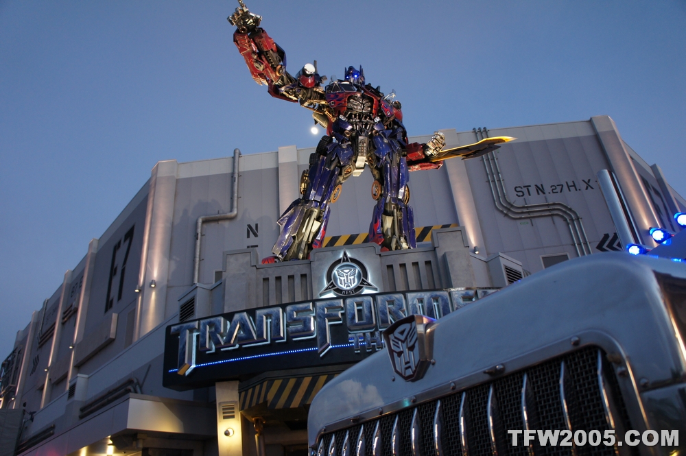 113-Transformers-The-Ride-3d-Universal-Orlando_1