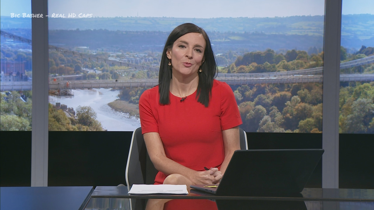 04.06 - 18.30.00 - ITV News and Weather. 06 04 2025 - 2 Round-up of t....ts_snapshot_16.38.576
