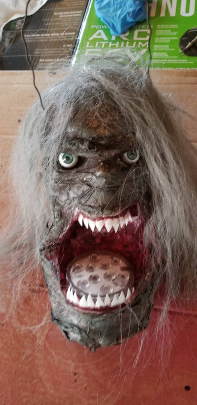 E3F4FD97-7AED-4D64-A5B9-1FED14CD5386