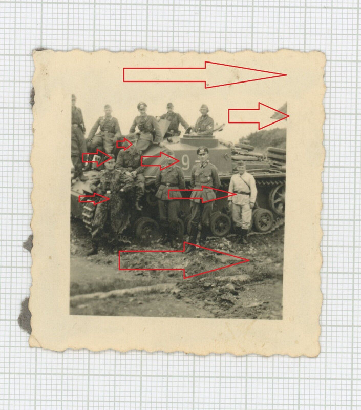 Foto Wehrmacht Sturmgeschütz Langrohr Panzer Nummer 9 Kommandant Tarnuniform