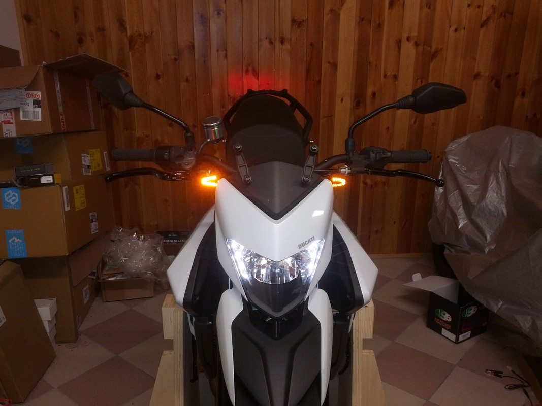 IMG-20140301-WA0000