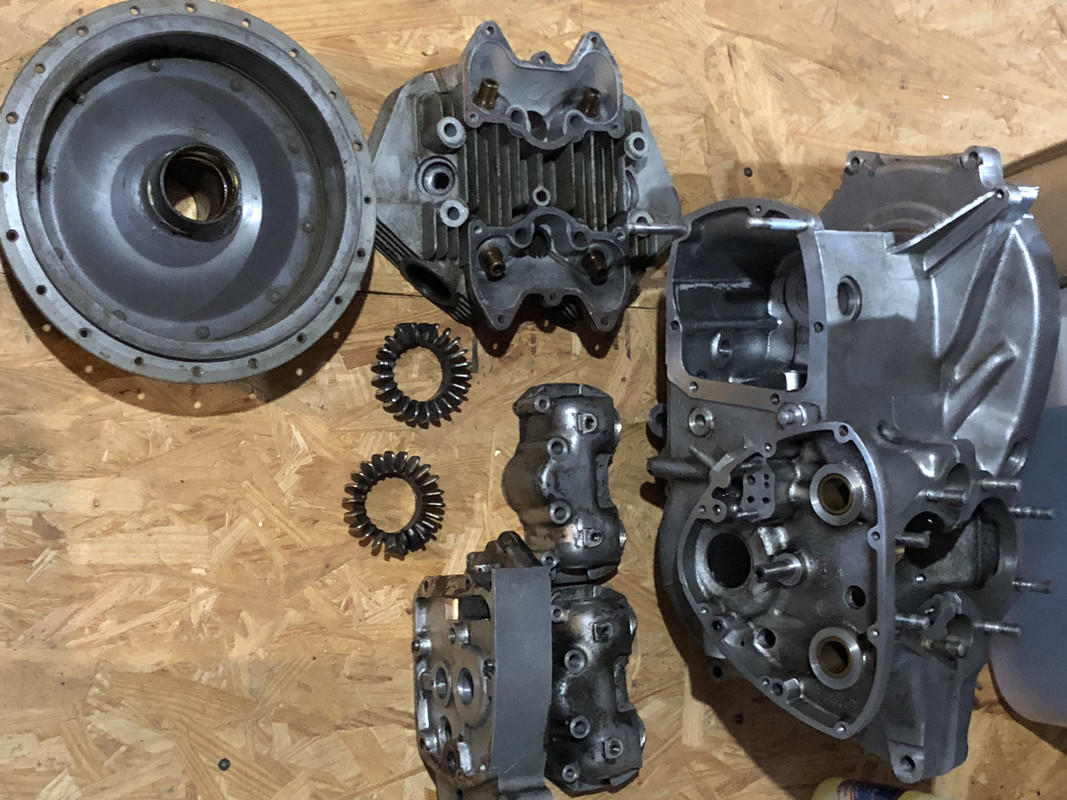 8DFAAA64-CFFD-4740-961D-5A6F155492E1