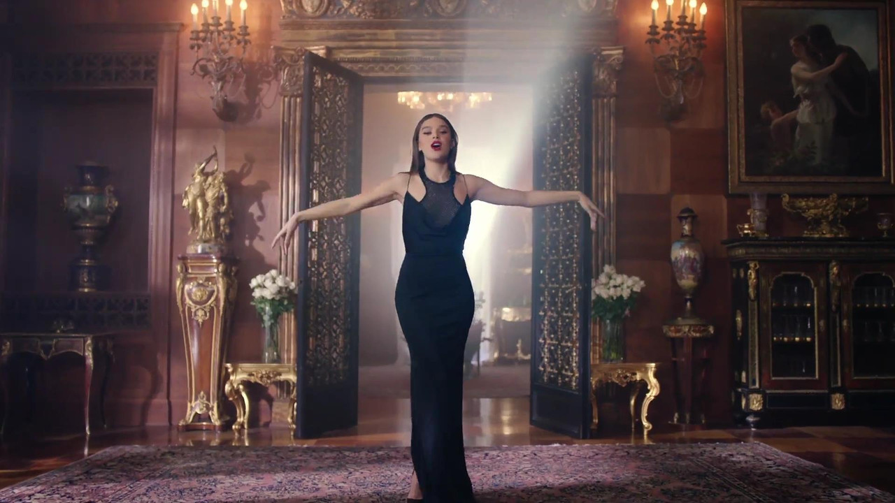 Hailee-Steinfeld-BloodPop®-Capital-Letters_20