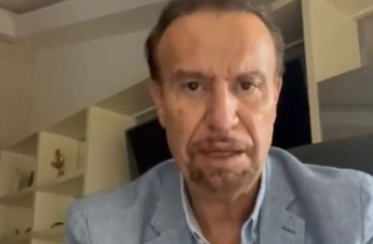 Empresario se suicida frente a policías, había sido acusado de fraude