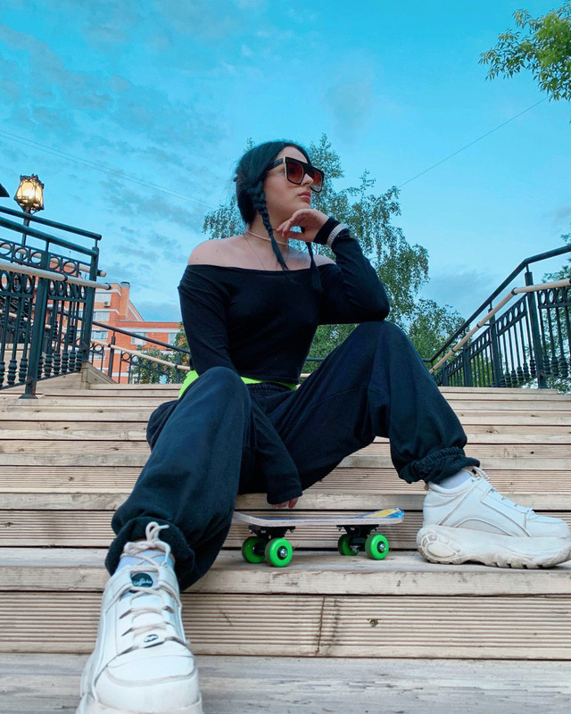 8242CD66-EE2B-4B38-8D0E-655993D65AC5