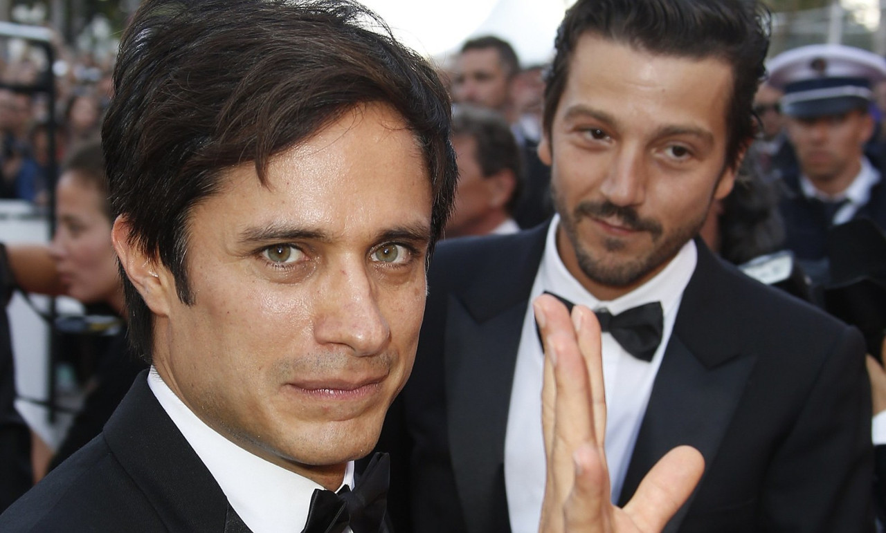 Gael García nuevamente gana demanda, pero ahora con Diego Luna
