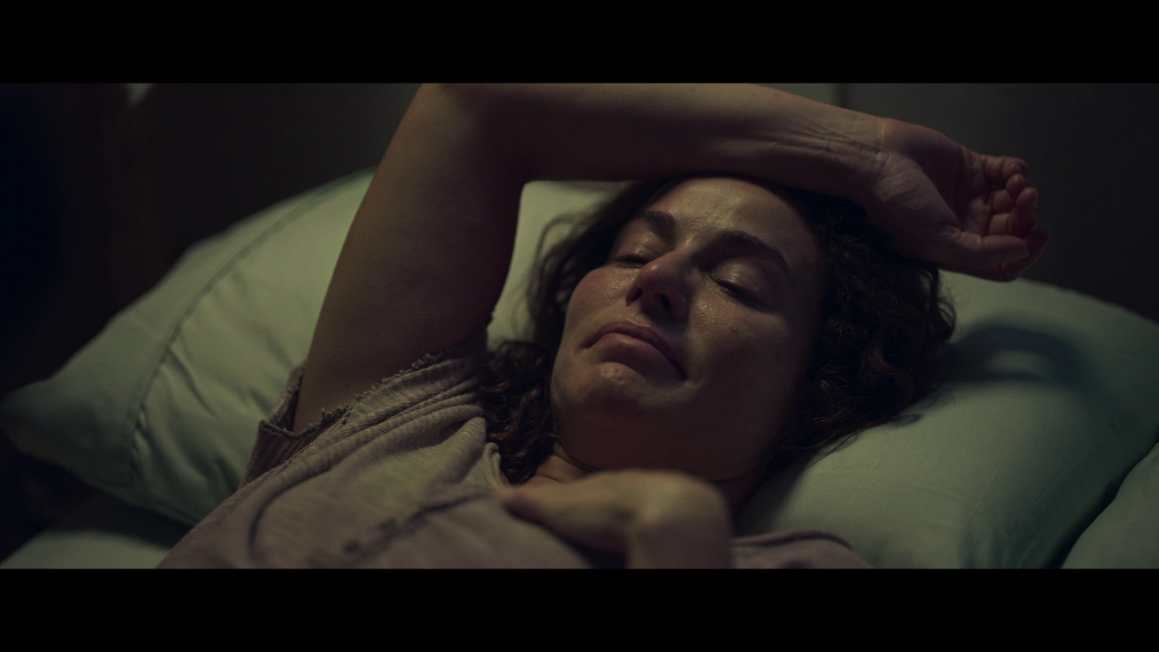 vlcsnap-2023-12-06-19h58m18s039