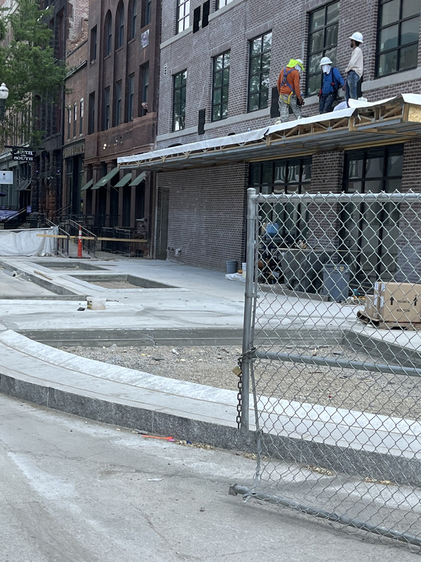 62D04C4A-641C-4210-A2E6-832118AD459A