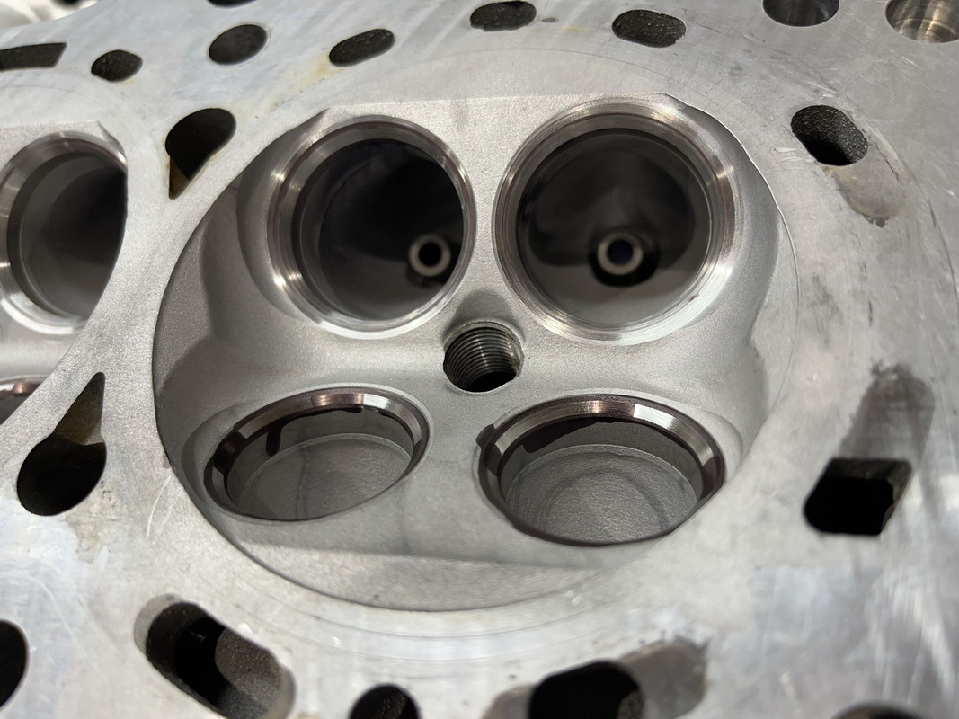 10F6E416-729B-4F0D-A257-164E9EEA9FEC