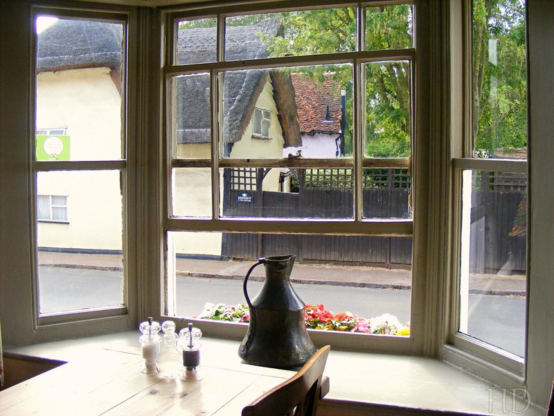 Pub-interior-village-HD.jpg