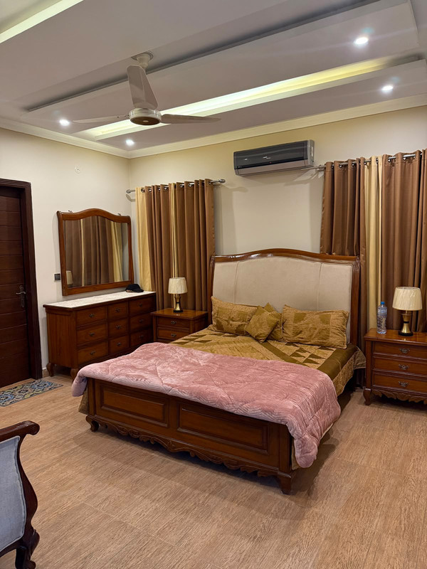 Bahria Phase 7 Overseas 2, 2 BHK, photo 4