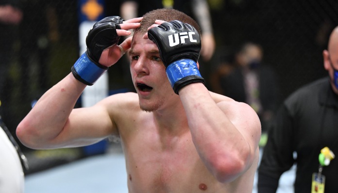 Грант Доусън срещу Карлос Диего Ферейра на UFC 311