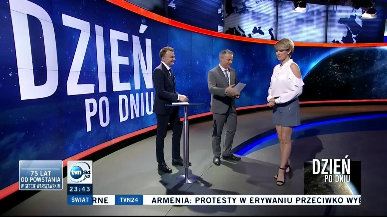 V0323_20180418_234136.mp4_snapshot_00.02_[2018.04.19_00.04.58]