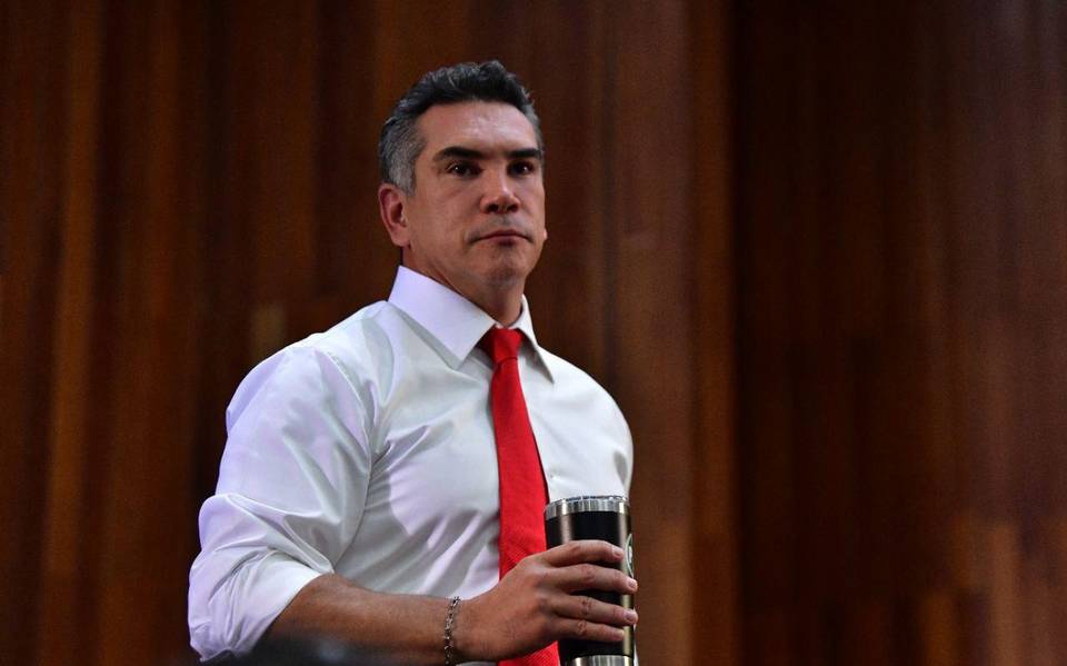 Rechazan amparo de Alejandro Moreno en contra de Layda Sansores