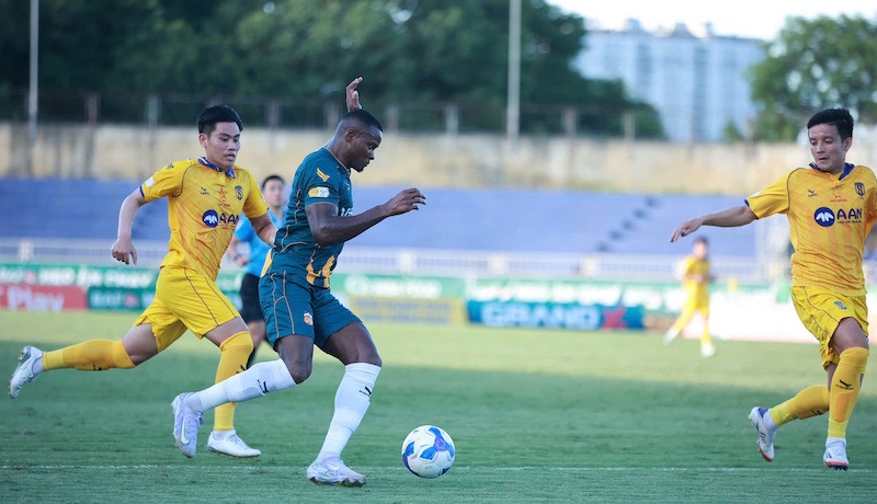 Hoàng Anh Gia Lai vs Sông Lam Nghệ An, 17h00 ngày 03/10