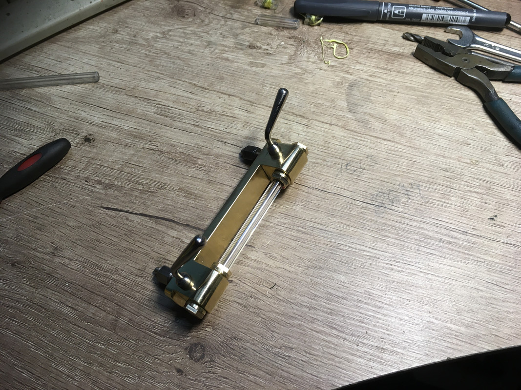 8B797B01-E016-4FE4-8A2F-EF31538A2F46