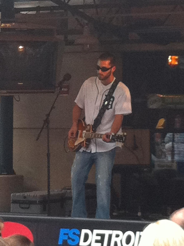 534CDF69-3758-4067-90B7-A27F3A7B49C4