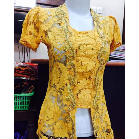 Seragam kebaya wisuda baliya.id