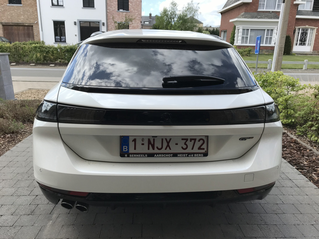 E6D8EAA6-BBF3-4A81-9D04-96DB191D4B38