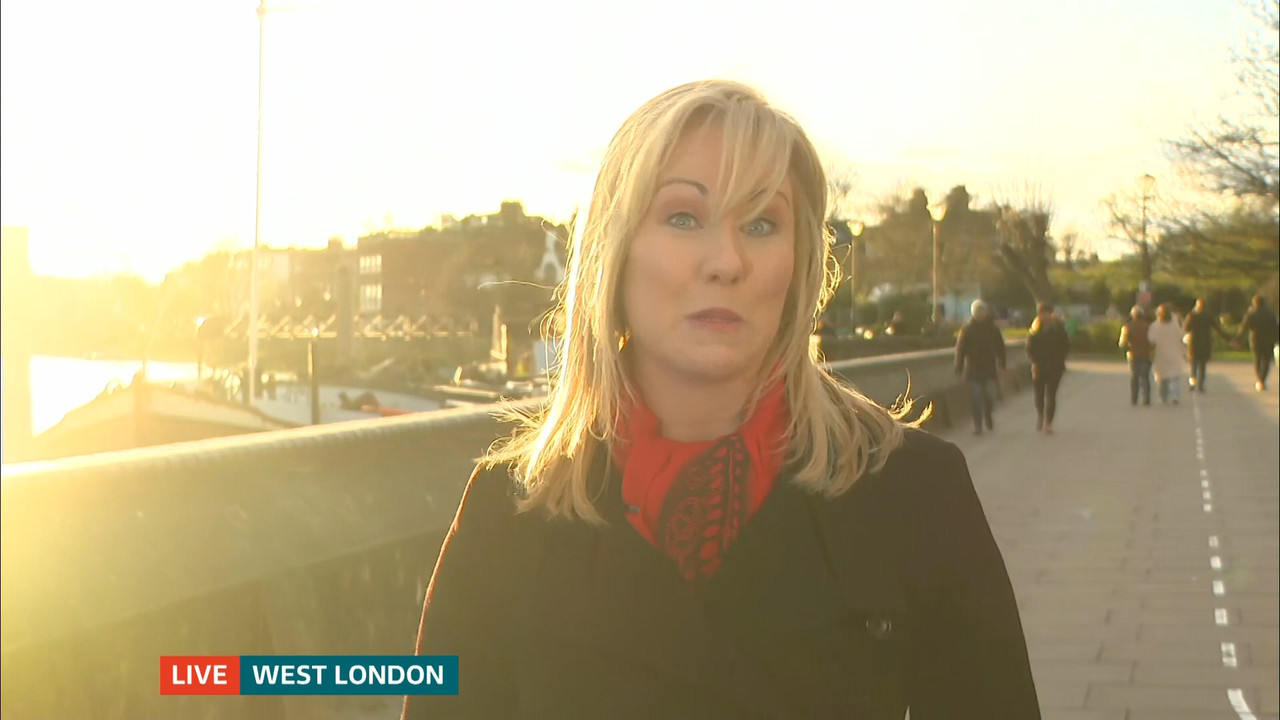 ITV Evening News_20220401_18301930.ts_snapshot_23.17.931