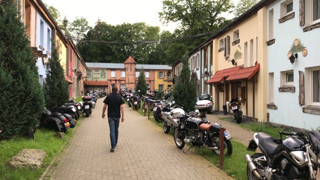 1E1A6641-5DB8-41AE-A45D-12FD792CA48D