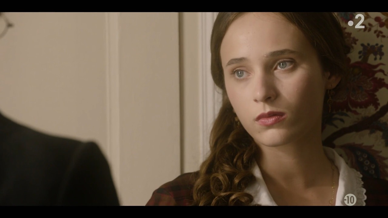 2021-12-13_21_05_Fr2_Emma-Bovary.mp4_snapshot_01.25.58.517