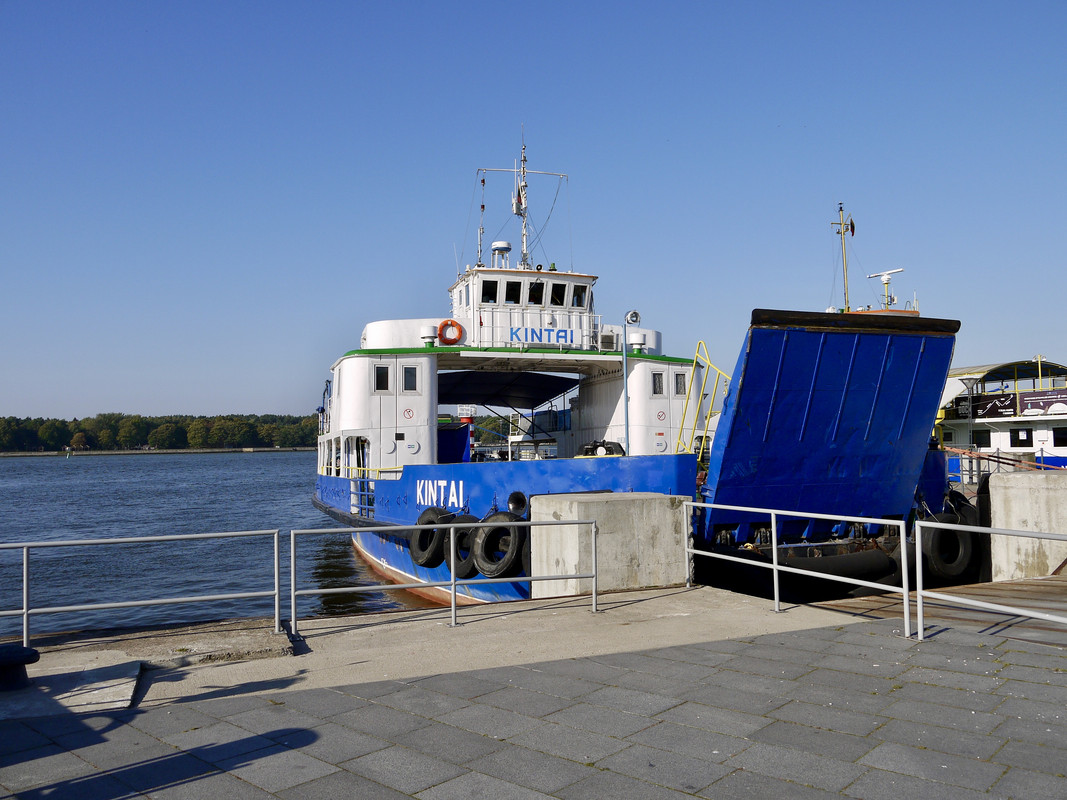 F81B4254-546E-47C8-B45C-826975ED4359_1_201_a