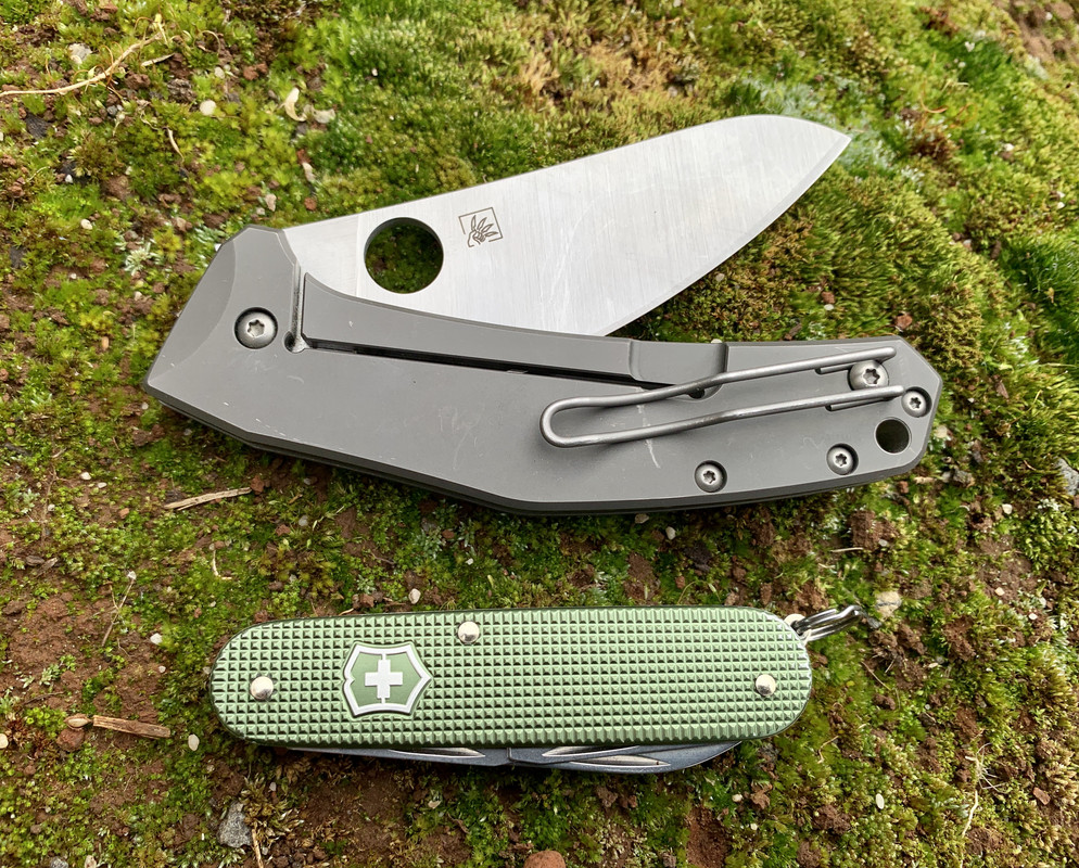 E0205B70-D3ED-4C1B-AB57-6C363C4480C6