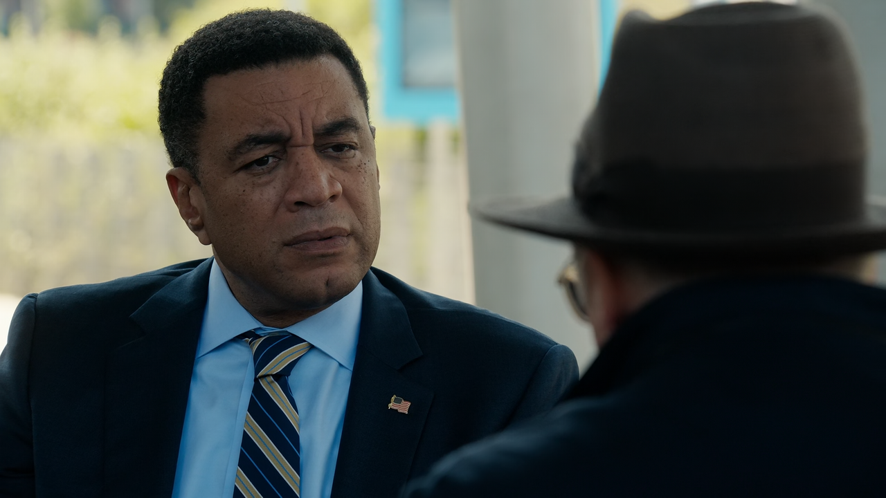 The.Blacklist.S10E02.The.Whaler.1080p.10bit.AMZN.WEB-DL.DDP5.1.HEVC-Vyndros.mkv_snapshot_05.28_[2023