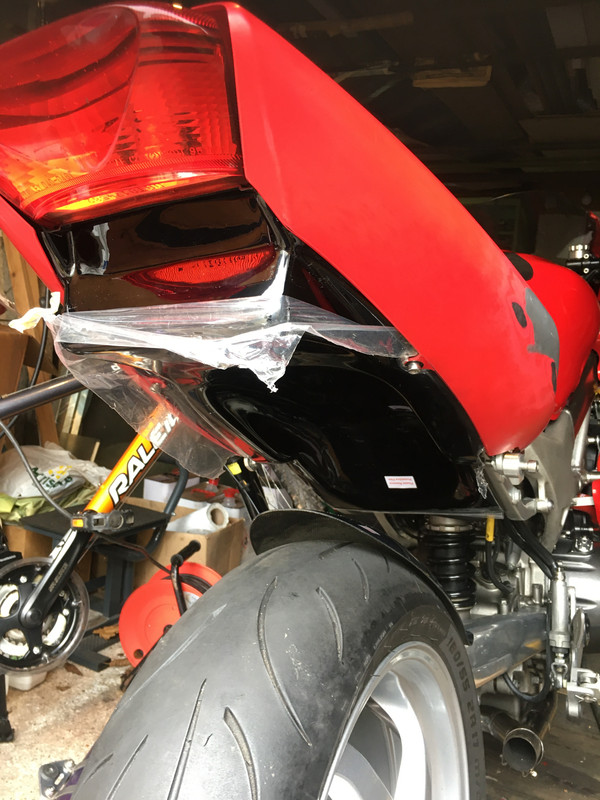 0276B284-4C60-4167-9184-1955E125B391