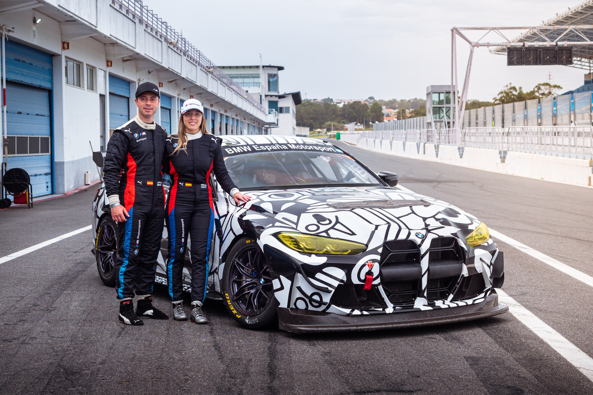 P90545501_highRes_bmw-gt4-motorsports