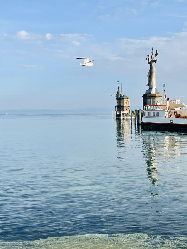 F969F74B-FD4D-45E4-8047-5C29678A6120