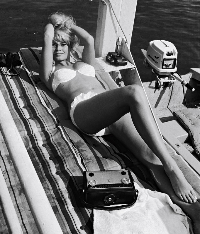 Bardot_Brigitte_md16