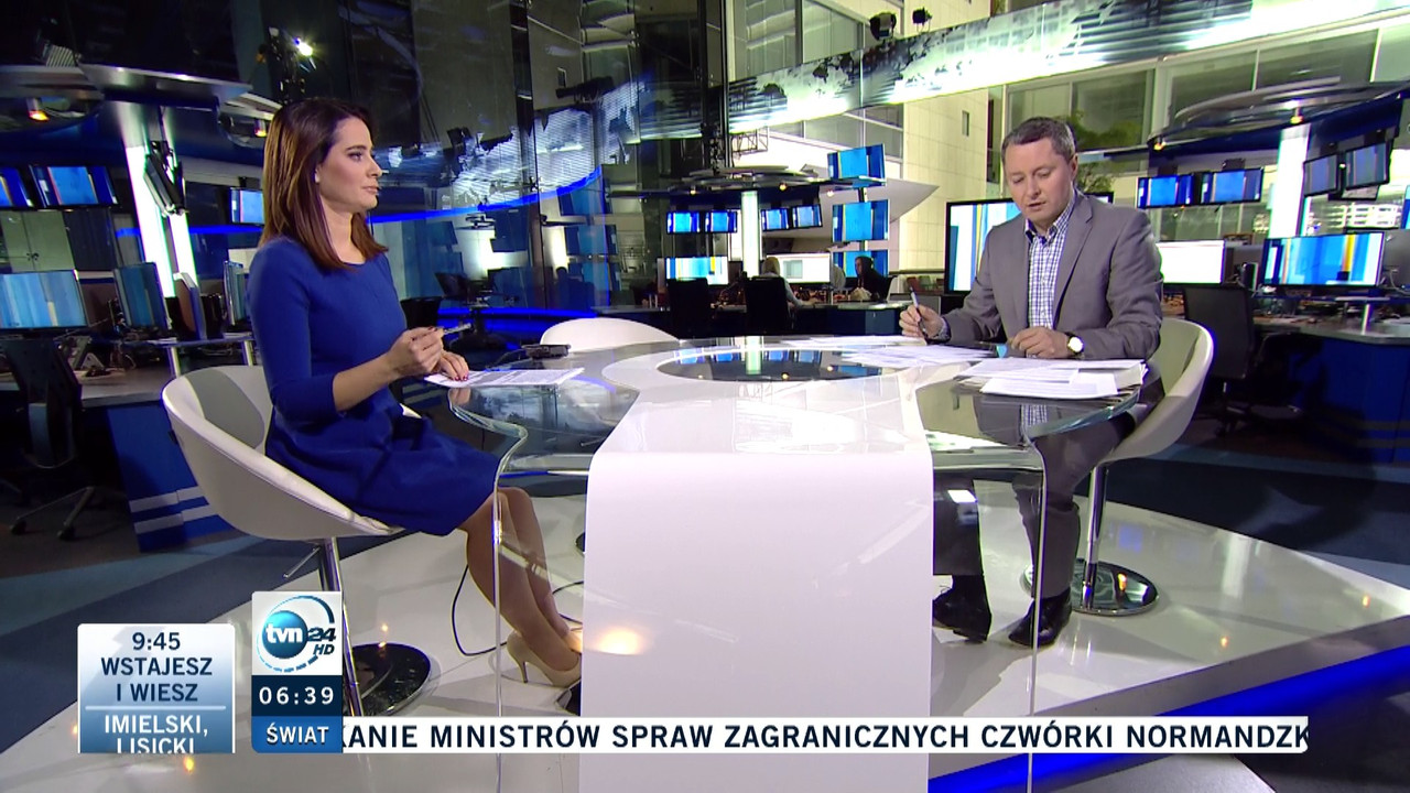 TVN_24_HD-06112015-0629.mts (0_09_32) 004227