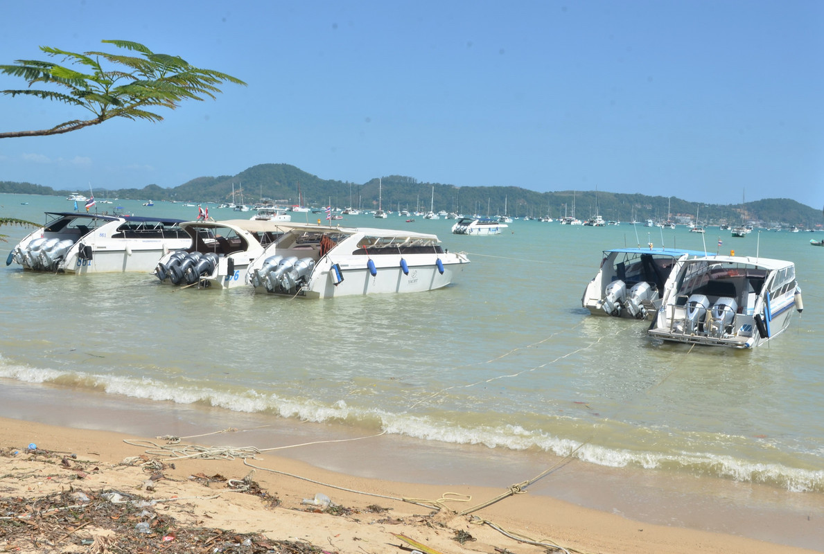 Chalong bay