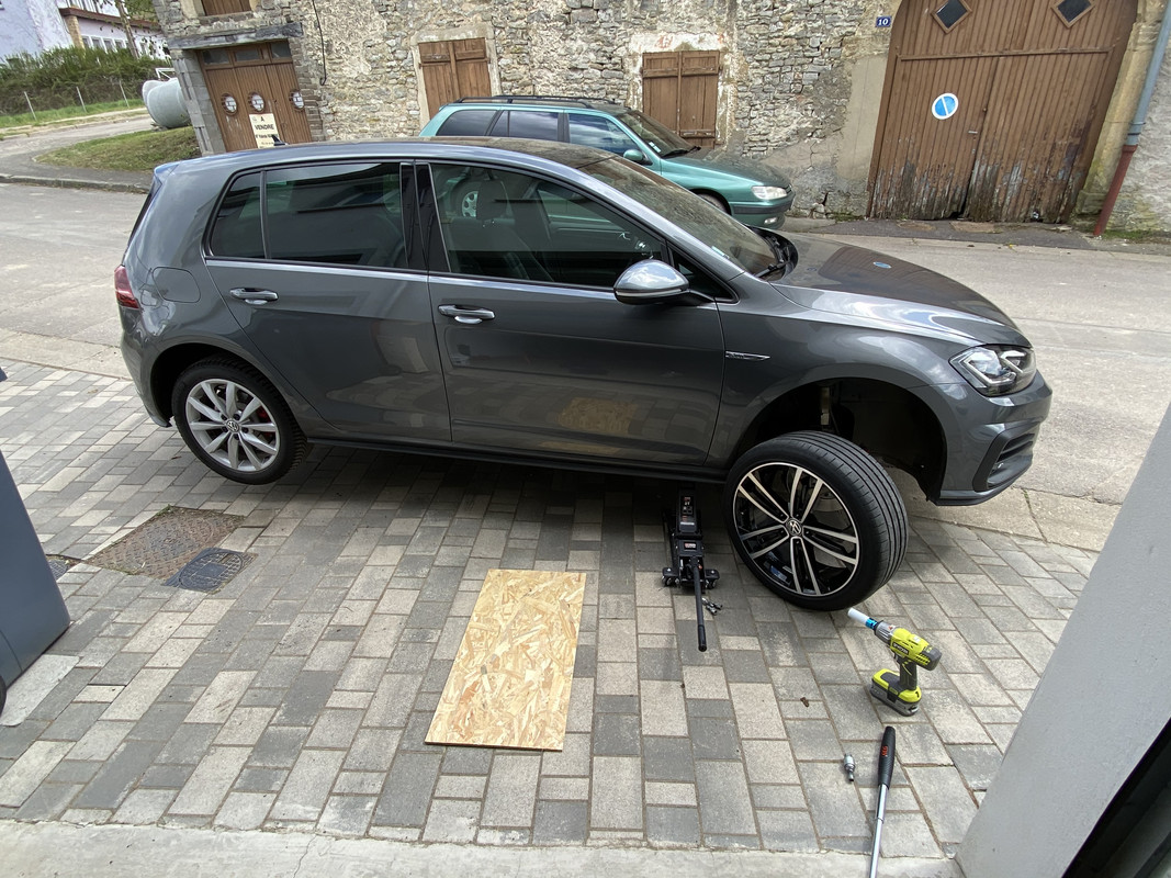 7C6961D4-933C-4BBC-9B41-FC994E88EEA0