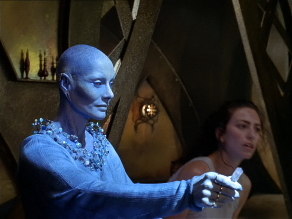 Farscape.S02E01.Chi.bada.al.piccolo.ITA.AAC.720p.BDMux.x264-G4ME.mkv_snapshot_28.04_[2021.08.06_18.3