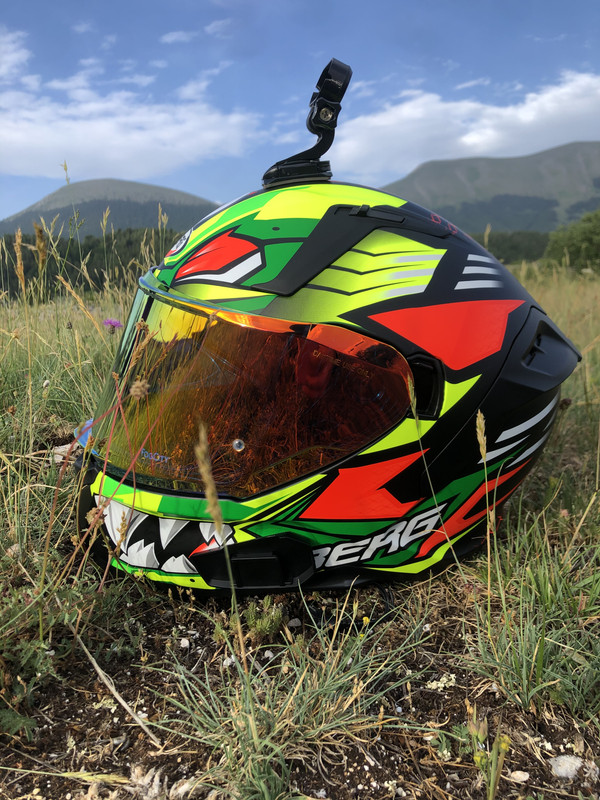 E880F8CC-0937-45CE-8789-5C363D70ED86