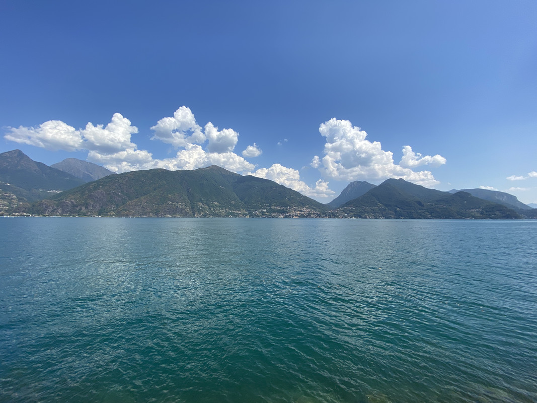 2A8CD7CE-5EEB-4D69-BAA0-0F4E62D12FF5