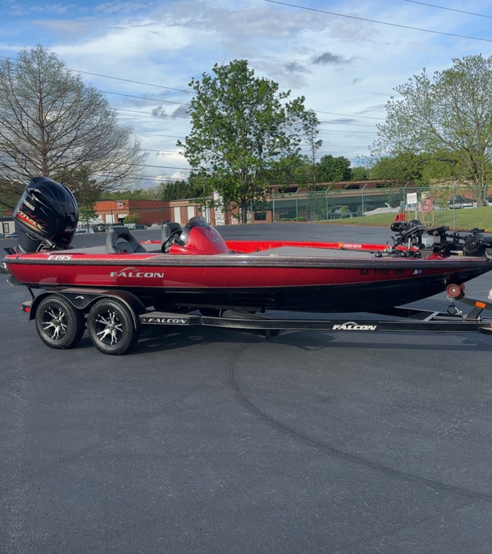 Bass Boat Exterior